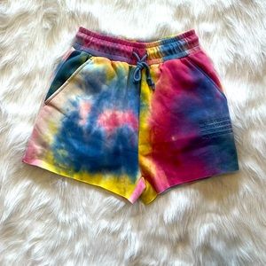 Balance Athletica Affirmation Short in Acid Rain